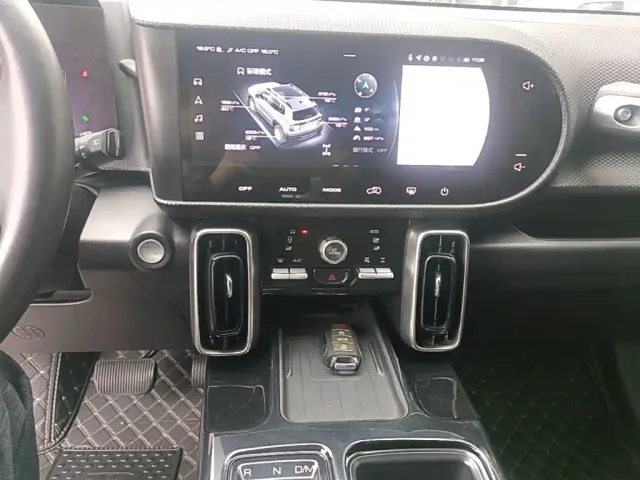 Haval Big Dog — Фото автомобиля 12