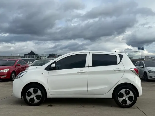 Changan Benben E-Star — Фото автомобиля 4