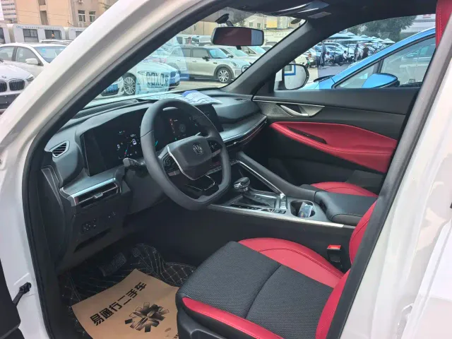 Changan CS35 Plus — Фото автомобиля 5