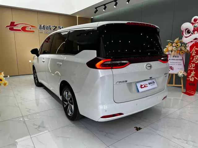 GAC Trumpchi M6 — Фото автомобиля 4