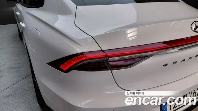 Hyundai Grandeur Exclusive — Фото автомобиля 22