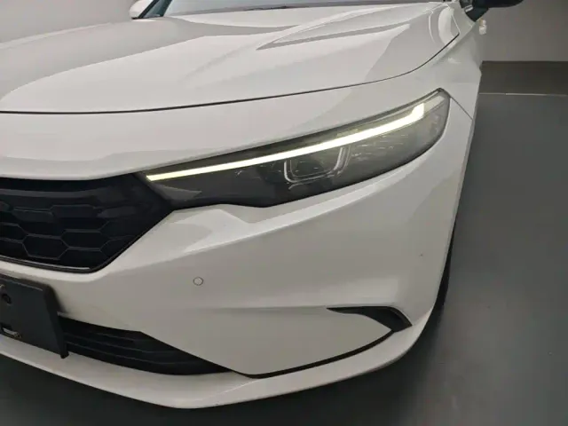 Honda Integra 2022 240TURBO CVT Luxury Edition — Фото автомобиля 23
