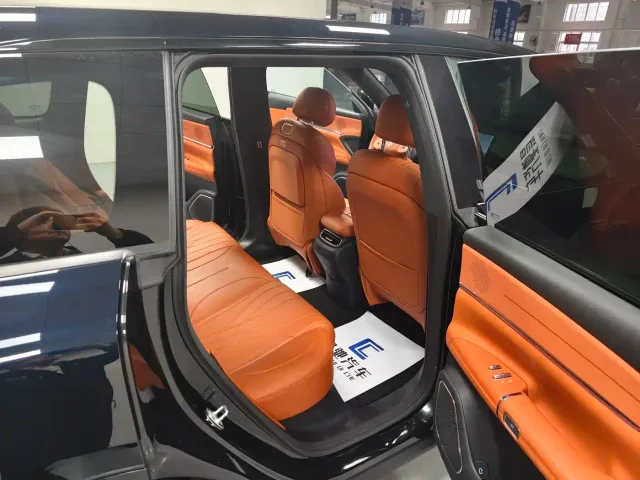Changan Qiyuan Q07 — Фото автомобиля 18