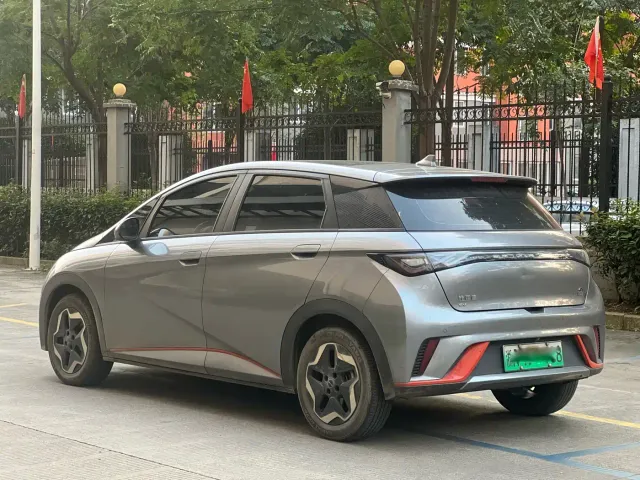 BYD Dolphin — Фото автомобиля 5