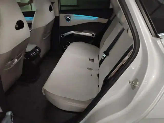BYD Yuan PLUS — Фото автомобиля 18