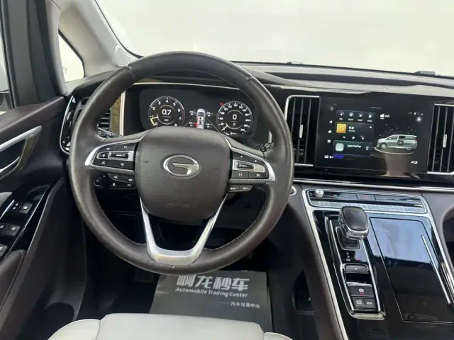 GAC Trumpchi M8 — Фото автомобиля 8
