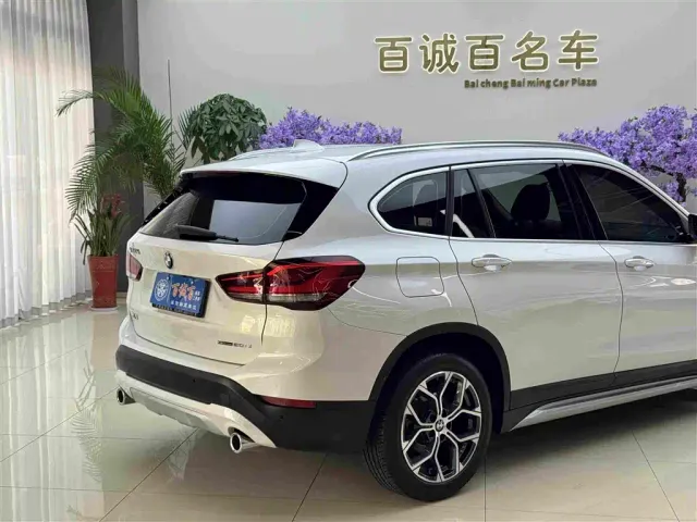 BMW X1 — Фото автомобиля 6