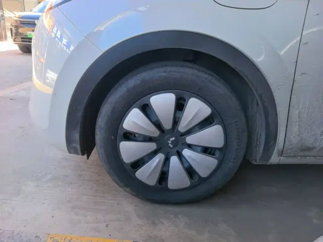 Wuling Bingo — Фото автомобиля 22