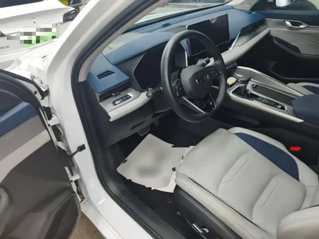 Geely Xingrui — Фото автомобиля 15