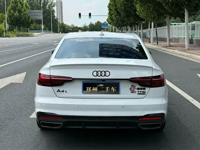 Audi A4L — Фото автомобиля 20
