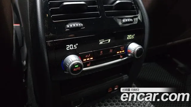 BMW 5 Series — Фото автомобиля 27