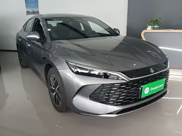 BYD Qin L — Фото автомобиля 21