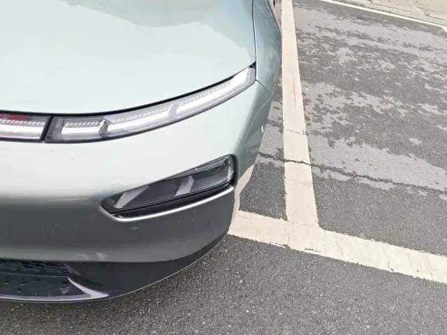 Xpeng P7 — Фото автомобиля 5