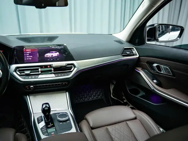 BMW 3 Series — Фото автомобиля 7