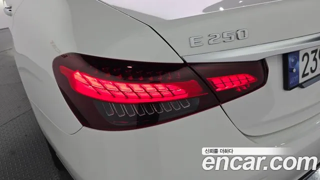 Mercedes-Benz E-Class W213 — Фото автомобиля 8