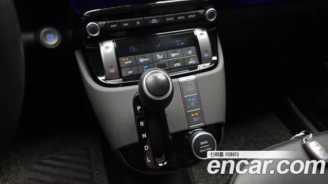 Hyundai Casper Casper Essential — Фото автомобиля 9