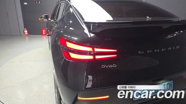 Genesis GV60 — Фото автомобиля 20