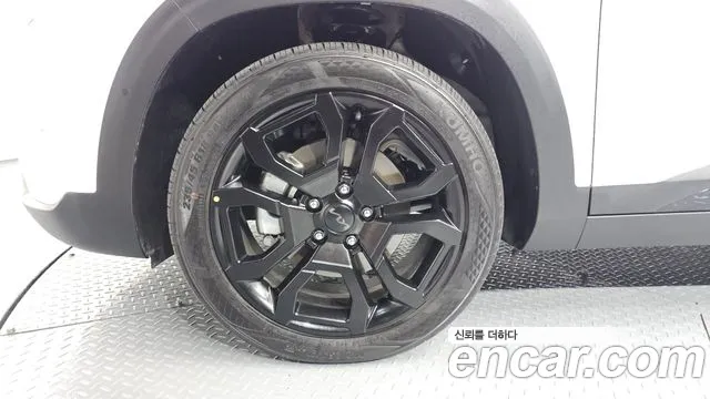 Kia Seltos — Фото автомобиля 3