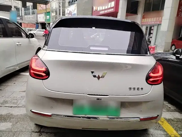 Wuling Bingo — Фото автомобиля 5