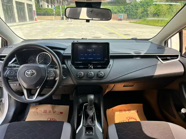 Toyota Corolla — Фото автомобиля 5