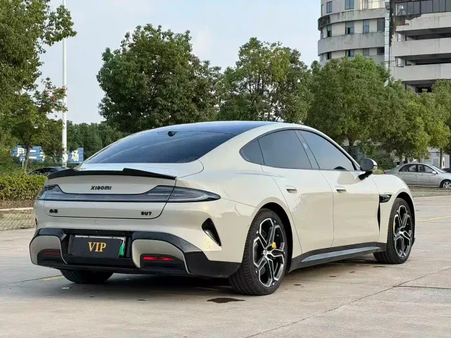 Xiaomi SU7 — Фото автомобиля 4