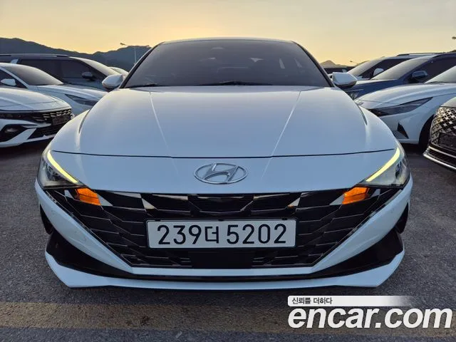 Фотография автомобиля — Hyundai AVANTE
