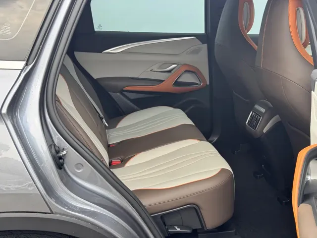 BYD Song Pro — Фото автомобиля 15