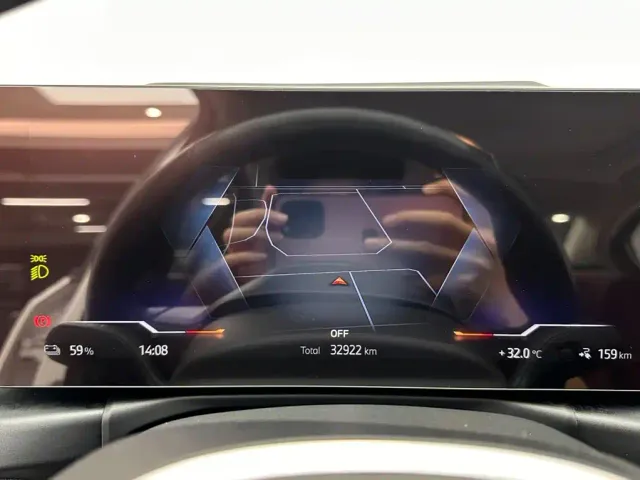 BMW i3 — Фото автомобиля 14