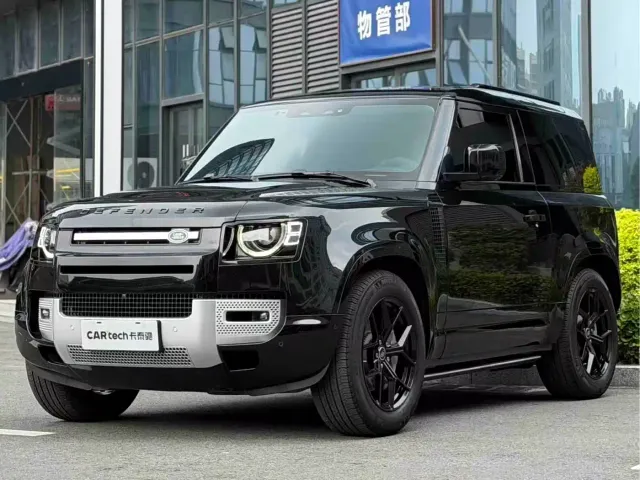 Фотография автомобиля — Land Rover Defender