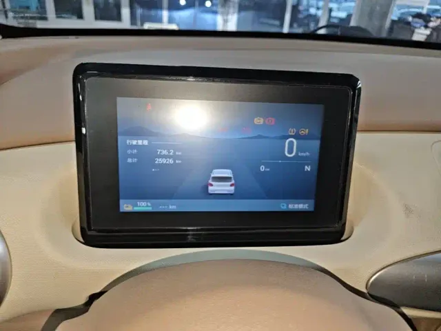 Wuling Hongguang Mini EV — Фото автомобиля 11