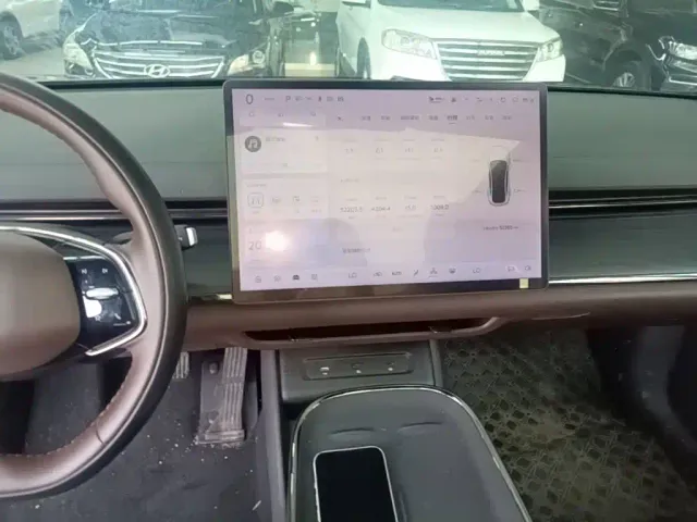 Changan Qiyuan A07 — Фото автомобиля 11