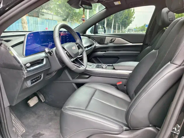 Cadillac XT5 — Фото автомобиля 5