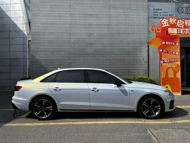 Audi A4L — Фото автомобиля 4