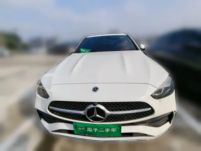 Mercedes-Benz C-Class — Фото автомобиля 2