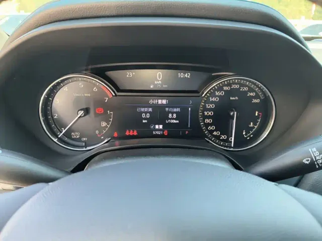 Cadillac CT4 — Фото автомобиля 11