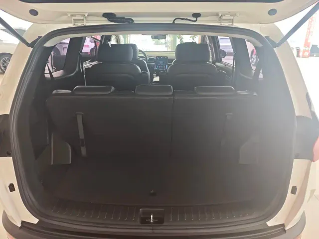 Hyundai Custo — Фото автомобиля 12