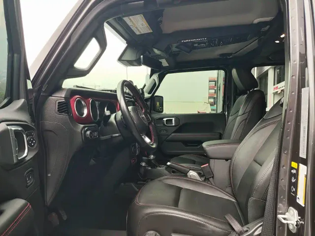 Jeep Wrangler — Фото автомобиля 5