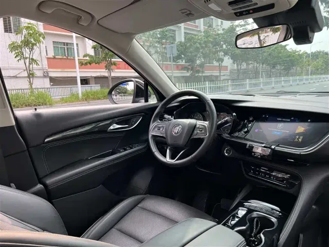 Buick Envision S — Фото автомобиля 12