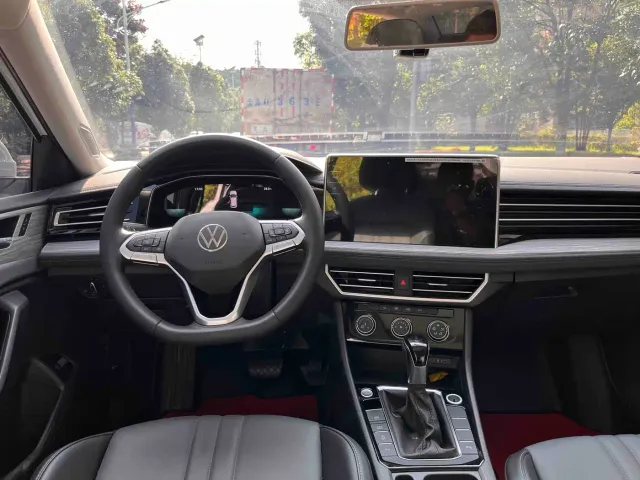 Volkswagen Sagitar — Фото автомобиля 21