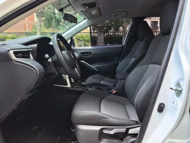 Toyota Frontlander — Фото автомобиля 6