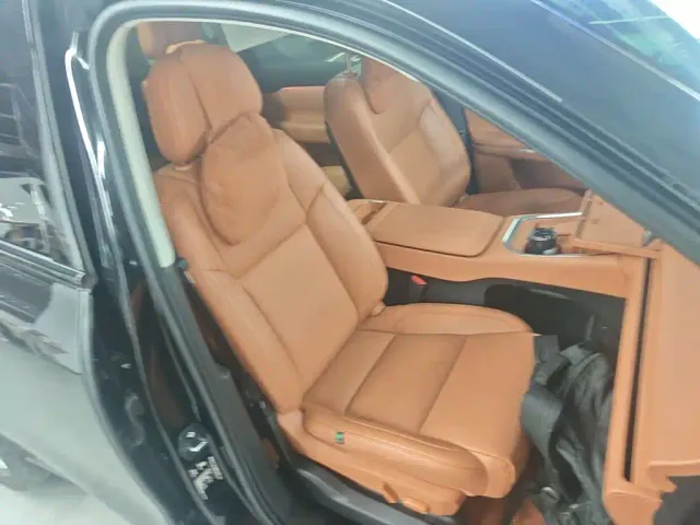Leapmotor C16 — Фото автомобиля 24