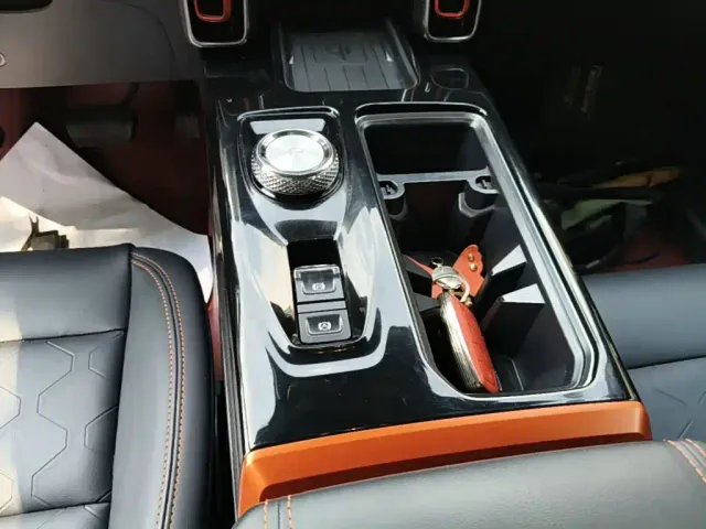 Haval Big Dog — Фото автомобиля 9