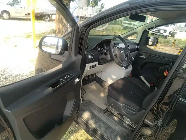 JAC Refine M3 — Фото автомобиля 15