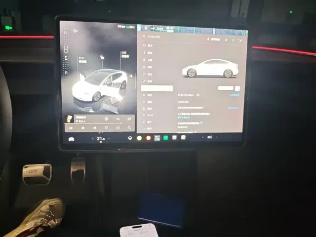 Tesla Model 3 — Фото автомобиля 9