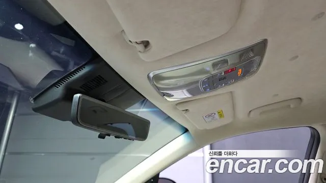 Genesis GV70 — Фото автомобиля 29