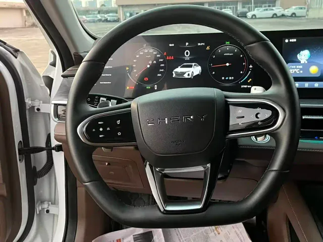 Chery Arrizo 8 — Фото автомобиля 7