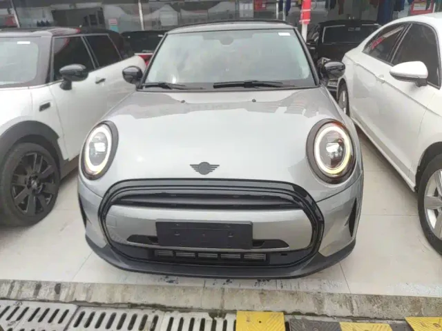 MINI Hatch — Фото автомобиля 2