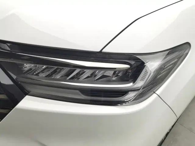 Honda Odyssey — Фото автомобиля 7