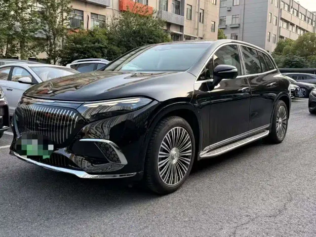 Фотография автомобиля — Mercedes-Benz Maybach EQS SUV