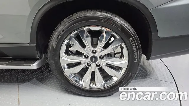 KG_Mobility_Ssangyong Rexton Rexton Arena Дизель 2.2 4WD — Фото автомобиля 5